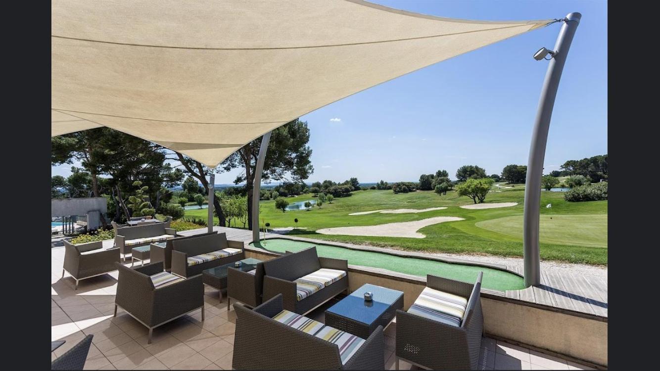 La Perle Du Golf -Magnifique Vue Clim Linge Golf Saumane 6P Piscine Tennis 객실 사진